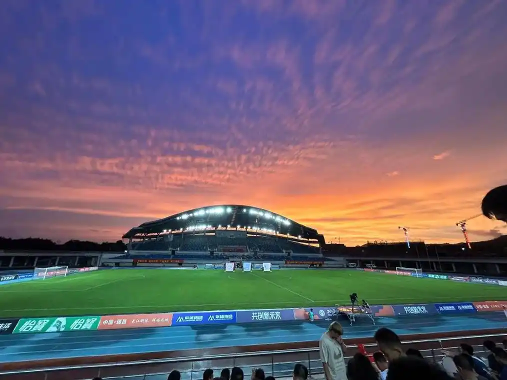 欧冠对决：切尔西 VS 马赛